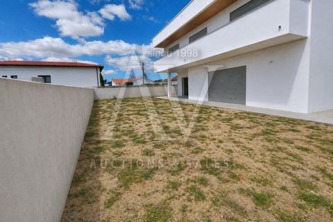 Villa i Batalha, Leiria, Batalha - € 430.000 | Ref: LRA_C_2349 - foto 4