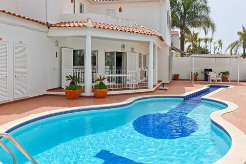 Villa i Albufeira, Faro, Albufeira - € 1.095.000 | Ref: VJM-1830 - foto 1