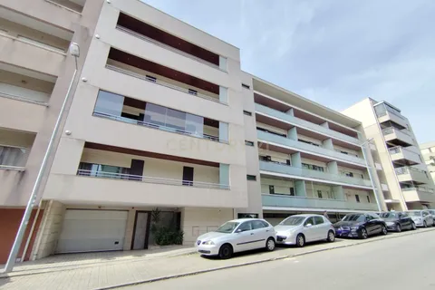 Lejlighed i Braga, Braga, Braga - € 275.000 | Ref: C0533-00104 - foto 1