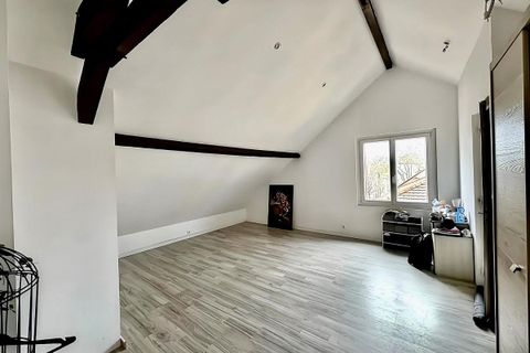 Villa a Montbeliard, Doubs, Montbeliard - € 199.000 | Ref: 988-MON - foto 2