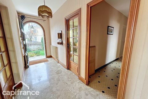 Villa a Thouars, Deux-Sevres, Thouars - € 169.000 | Ref: 340934110801 - foto 4