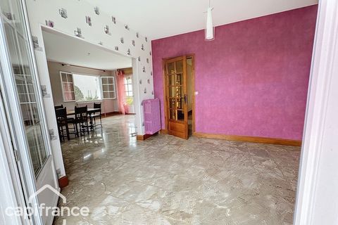 Villa a Thouars, Deux-Sevres, Thouars - € 169.000 | Ref: 340934110801 - foto 6