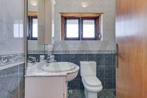 Villa a Loures, Lisbon, Loures - € 680.000 | Ref: KWPT-031618 - foto 17