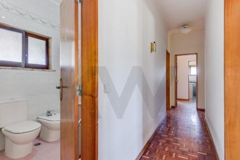 Villa a Loures, Lisbon, Loures - € 680.000 | Ref: KWPT-031618 - foto 26