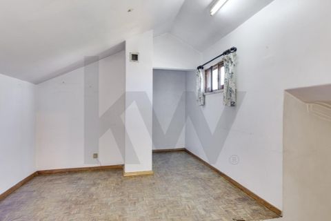 Villa a Loures, Lisbon, Loures - € 680.000 | Ref: KWPT-031618 - foto 39
