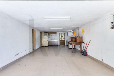 Villa a Loures, Lisbon, Loures - € 680.000 | Ref: KWPT-031618 - foto 45