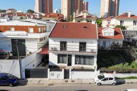 Villa i Loures, Lisbon, Loures - € 750.000 | Ref: 1649-01826 - foto 1