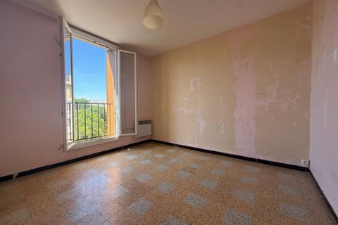 Lejlighed i Marseille, Bouches-du-Rhone, Marseille - € 135.000 | Ref: Q3L1-38V-F8F - foto 3