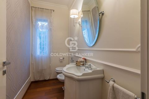 Villa a Riccione, Rimini, Riccione - € 1.580.000 | Ref: CBI099-1528-520851 - foto 2