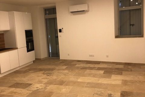 Landsbyhus i Meynes, Gard, Meynes - € 245.000 | Ref: 2013309 - foto 3