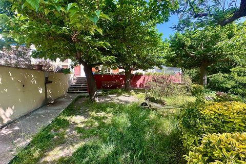 Lejlighed i Marseille, Bouches-du-Rhone, Marseille - € 199.000 | Ref: 340935946258 - foto 1
