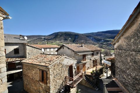 Landsbyhus i Meailles, Alpes-de-Haute-Provence, Meailles - € 60.000 | Ref: 340930921194 - foto 1