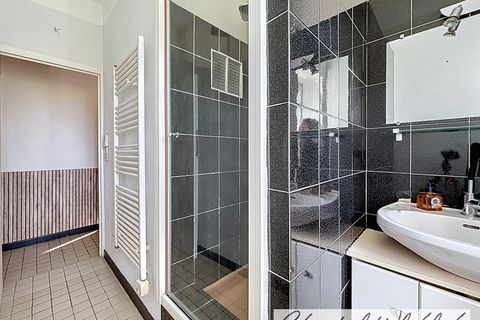 Villa a Aubenas, Ardeche, Aubenas - € 353.000 | Ref: 340939644194 - foto 13