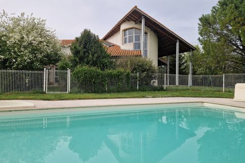 Villa a Tonnay-Charente, Charente-Maritime, Tonnay-Charente - € 380.000 | Ref: 340936733306 - foto 3