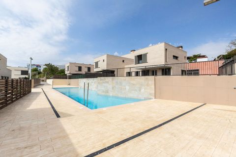 Villa a Mataro, Barcelona, Mataro - € 731.500 | Ref: KBMN576 - foto 3