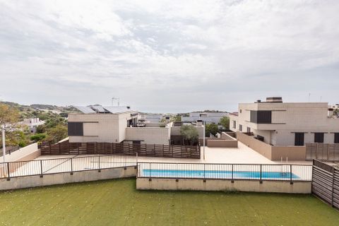 Villa a Mataro, Barcelona, Mataro - € 731.500 | Ref: KBMN576 - foto 4