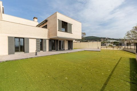 Villa a Mataro, Barcelona, Mataro - € 731.500 | Ref: KBMN576 - foto 7