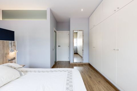 Villa i Badalona, Barcelona, Badalona - € 795.000 | Ref: KBMN579 - foto 21