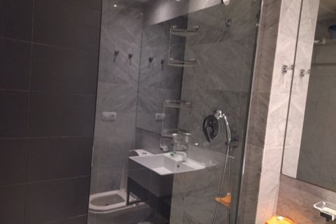 Apartament a Benidorm, Alicante, Benidorm - € 1.500/mes | Ref: ALQFT396452/6084 - foto 14