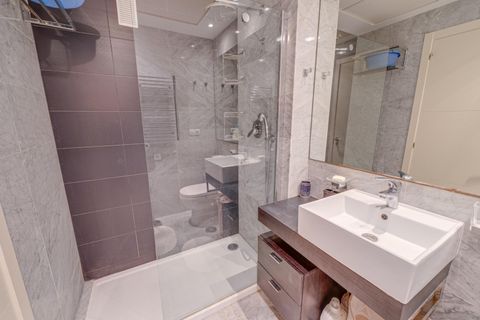 Apartament a Benidorm, Alicante, Benidorm - € 1.500/mes | Ref: ALQFT396452/6084 - foto 27