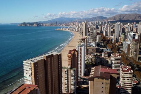 Apartament a Benidorm, Alicante, Benidorm - € 1.500/mes | Ref: ALQFT396452/6084 - foto 29