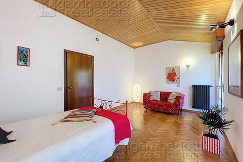 Villa a Urbino, Pesaro and Urbino, Urbino - € 399.000 | Ref: 2603 - foto 36