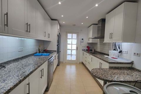 Leilighet i Estepona, Malaga, Estepona - € 450 000 | Ref: SMSE0999 - foto 25