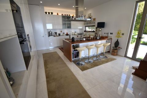 Villa a Oeiras, Lisbon, Oeiras - € 4.300.000 | Ref: es5555036 - foto 6