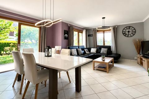 Villa a Annecy, Haute-Savoie, Annecy - € 847.600 | Ref: HH-15858832 - foto 5