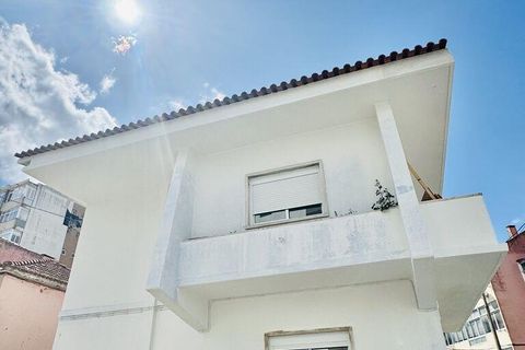 Byhus i Almada, Setubal, Almada - € 850.000 | Ref: 906476 - foto 2