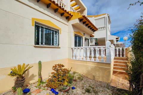 Rækkehus i Playa Flamenca, Alicante, Playa Flamenca - € 235.000 | Ref: MLSC7343644 - foto 6