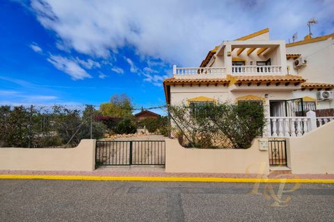 Rækkehus i Playa Flamenca, Alicante, Playa Flamenca - € 235.000 | Ref: MLSC7343644 - foto 10