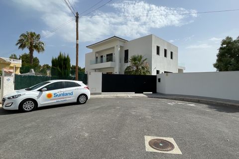 Villa i Rojales, Alicante, Rojales - € 2.300.000 | Ref: MLSC2316004/13477 - foto 49