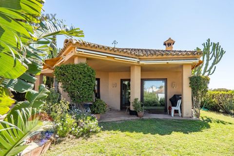 Villa en Marbella, Malaga, Marbella - € 2.150.000 | Ref: 7272-01023/7272 - photo 1