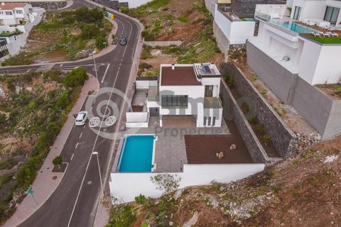 Villa en Adeje, Tenerife, Adeje - € 1.950.000 | Ref: 6470 - photo 3