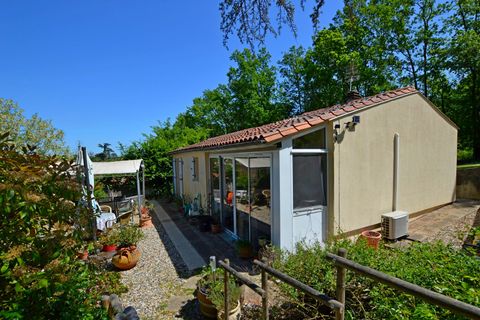 Landejendom i Duras, Lot-et-Garonne, Duras - € 136.168 | Ref: D5178 - foto 1