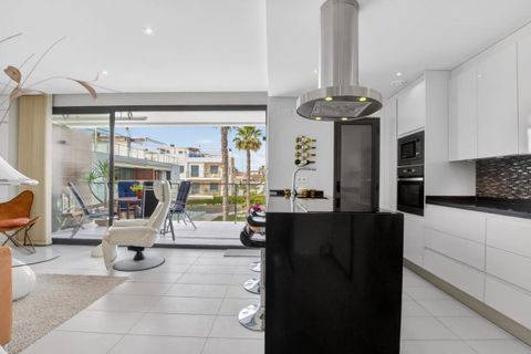 Apartamento en Punta Prima, Alicante, Punta Prima - € 323.000 | Ref: 200-4764 - photo 6
