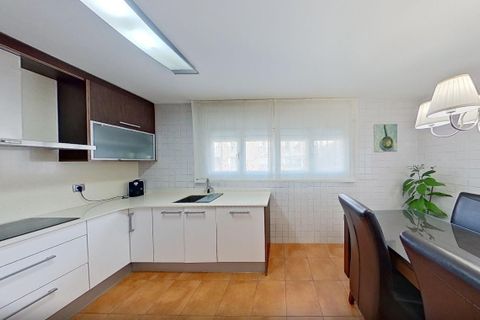 Villa a Sant Pere De Ribes, Barcelona, Sant Pere De Ribes - € 625.000 | Ref: 1827-347V/8513 - foto 6