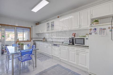 Villa a Maia, Porto, Maia - € 410.000 | Ref: 120781534-19 - foto 4