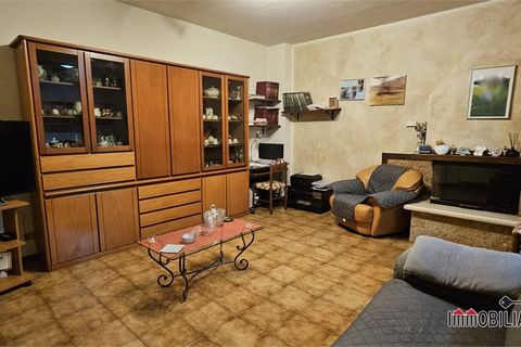 Villa a Casole d'Elsa, Siena, Casole d'Elsa - € 360.000 | Ref: PCV-2435 - foto 3
