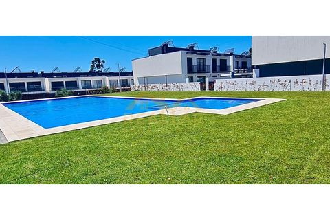 Villa en Esposende, Braga, Esposende - € 450.000 | Ref: RL-450-592 - photo 1