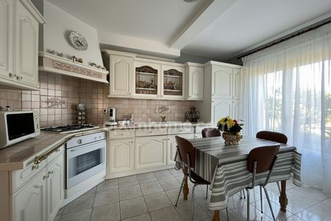 Villa a Meyzieu, Rhone, Meyzieu - € 448.000 | Ref: 830032956961 - foto 5