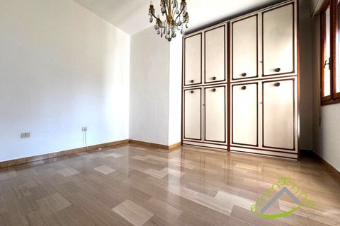 Villa a Mira, Venice, Mira - € 215.000 | Ref: MIRA - foto 9