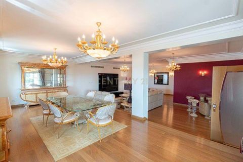 Villa i Amadora, Lisbon, Amadora - € 1.799.000 | Ref: C0483-01846 - foto 6