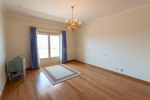 Villa i Amadora, Lisbon, Amadora - € 1.799.000 | Ref: C0483-01846 - foto 14