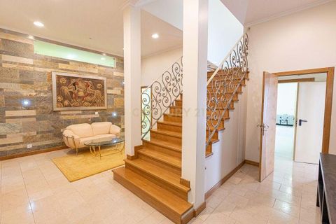 Villa i Amadora, Lisbon, Amadora - € 1.799.000 | Ref: C0483-01846 - foto 22