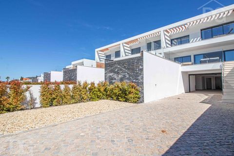 Villa i Almancil, Faro, Almancil - € 1.980.000 | Ref: DG3896 - foto 19