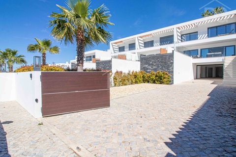 Villa i Almancil, Faro, Almancil - € 1.980.000 | Ref: DG3896 - foto 21