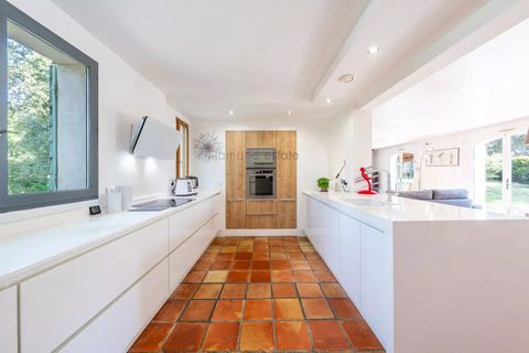 Villa i Valbonne, Alpes-Maritimes, Valbonne - € 1.350.000 | Ref: 86933643 - foto 13