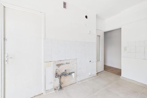 Lejlighed i Ajaccio, Corse-du-Sud, Ajaccio - € 135.000 | Ref: VA12759-MAXIMMO - foto 11
